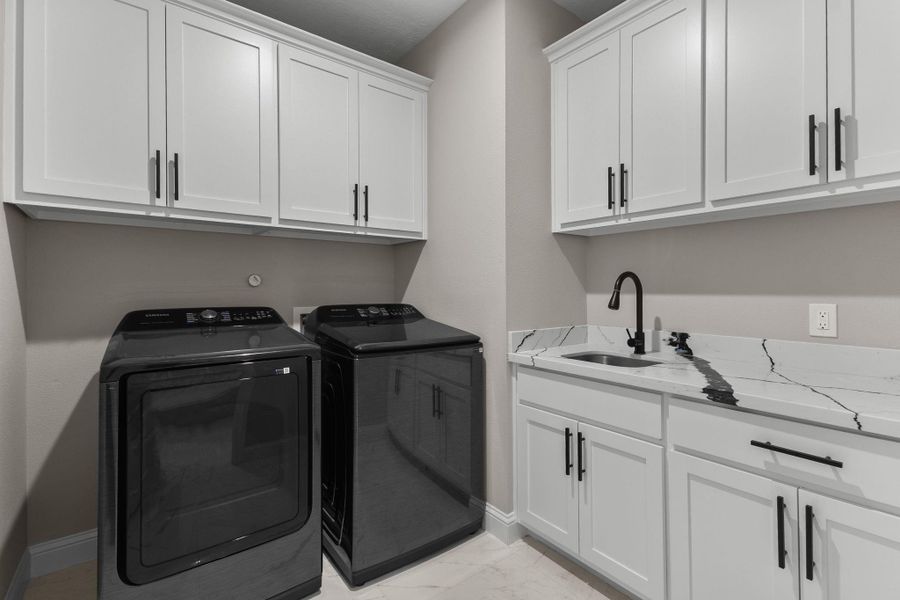 Image 43 of a home in .