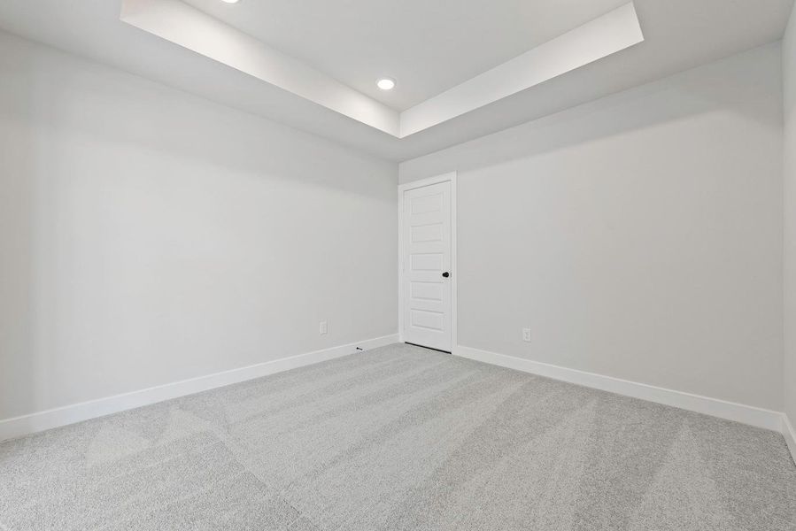 Spacious, unfurnished interior of a new home in Jordan Ranch, Fulshear (Image 17). Spacious, unfurnished interior of a new home in Jordan Ranch, Fulshear (Image 17).