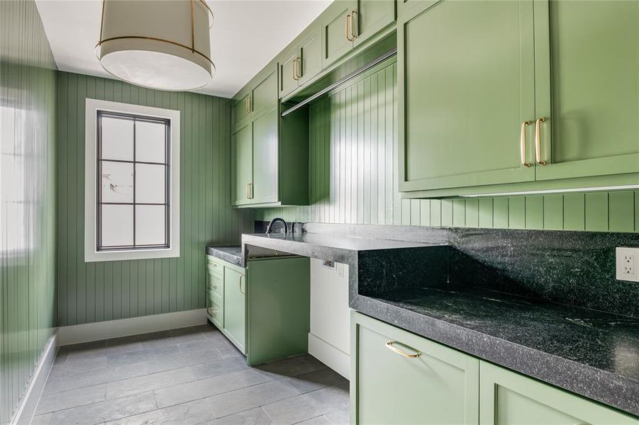 Furnished interior view inside a new home in , Dallas (Image 30). Furnished interior view inside a new home in , Dallas (Image 30).