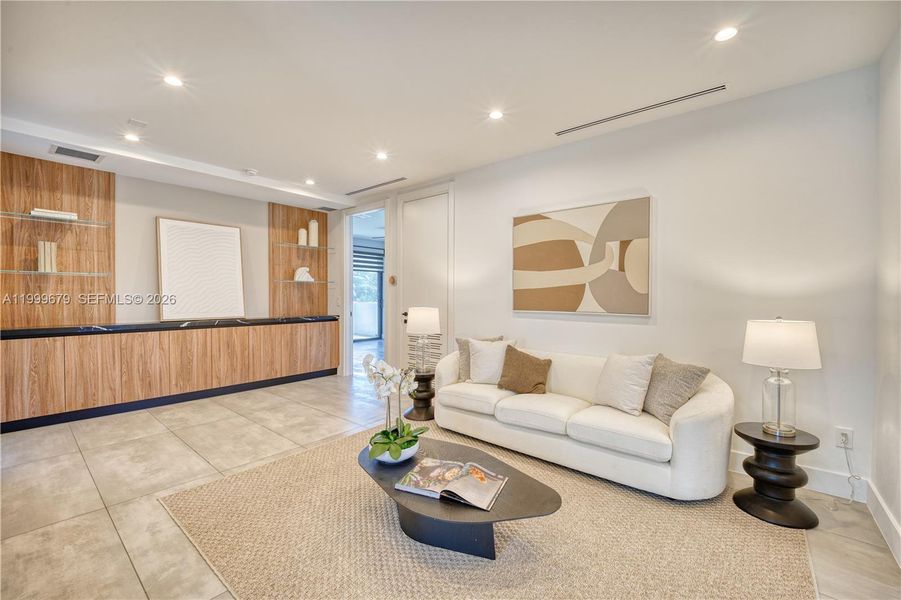 Furnished interior view inside a new home in , Fort Lauderdale (Image 16).
