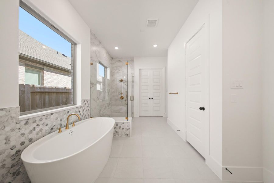 Furnished interior view inside a new home in Weston Lakes, Fulshear (Image 8).