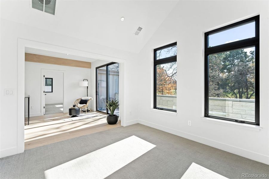 Spacious, unfurnished interior of a new home in , Denver (Image 23).