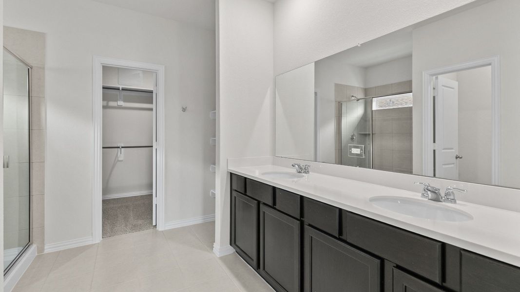 Representative furnished interior of a home built from the Southfork by Brightland Homes in Cielo, Conroe (Image 12).