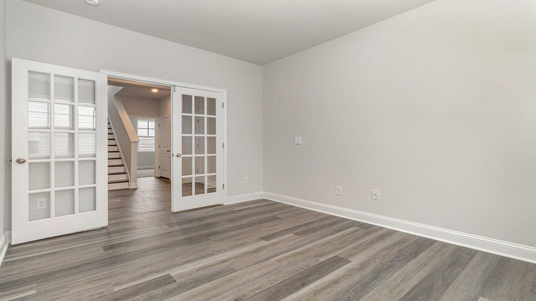 Representative unfurnished interior of a home built from the Darby by D.R. Horton in The Bluffs at Mill Creek, Florence (Image 8).