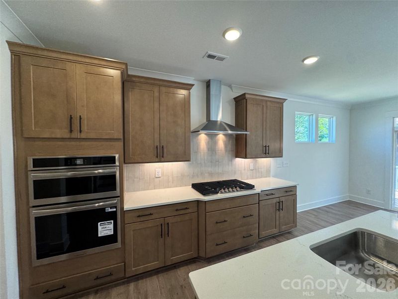 Furnished interior view inside a new home in Robinson Oaks, Gastonia (Image 6).