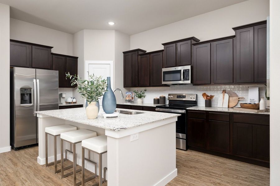 Representative furnished interior of a home built from the Duranta by Hakes Brothers in The Heights at Riverbend II, Brownsville (Image 38).