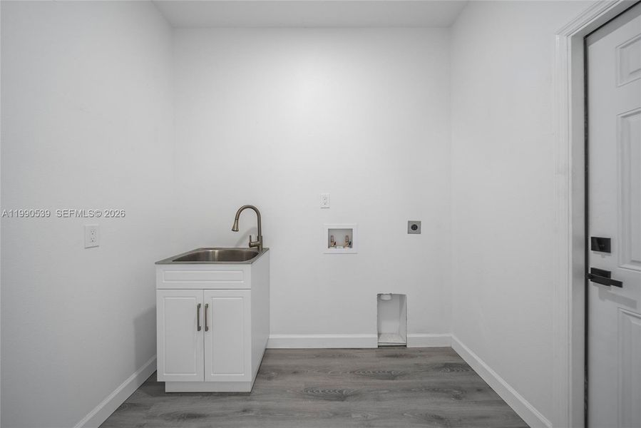 Image 30 of a home in . Image 30 of a home in .