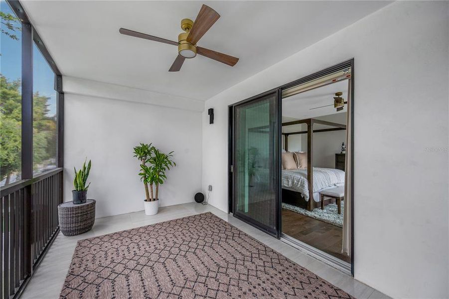 Exterior details and patio area of a home in , Tampa (Image 28).