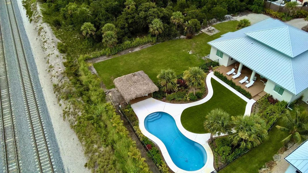 birds eye view of property birds eye view of property