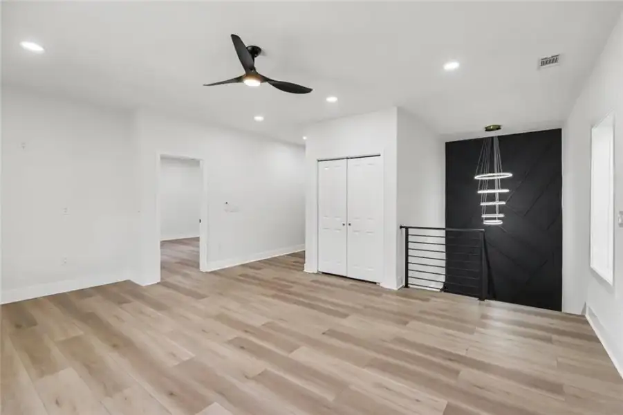 Spacious, unfurnished interior of a new home in , Atlanta (Image 19). Spacious, unfurnished interior of a new home in , Atlanta (Image 19).