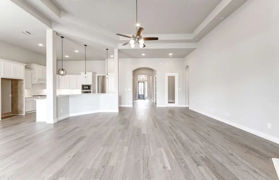 Representative unfurnished interior of a home built from the 2909 by Ravenna Homes in The Woodlands Hills 65′, Willis (Image 24). Representative unfurnished interior of a home built from the 2909 by Ravenna Homes in The Woodlands Hills 65′, Willis (Image 24).