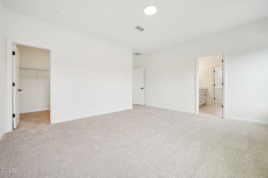 21-web-or-mls-Darius Ln-S0402-021