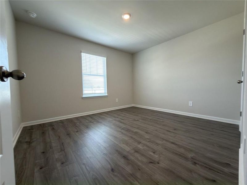Spacious, unfurnished interior of a new home in Martin Springs - Estate Series, Lawrenceville (Image 21).