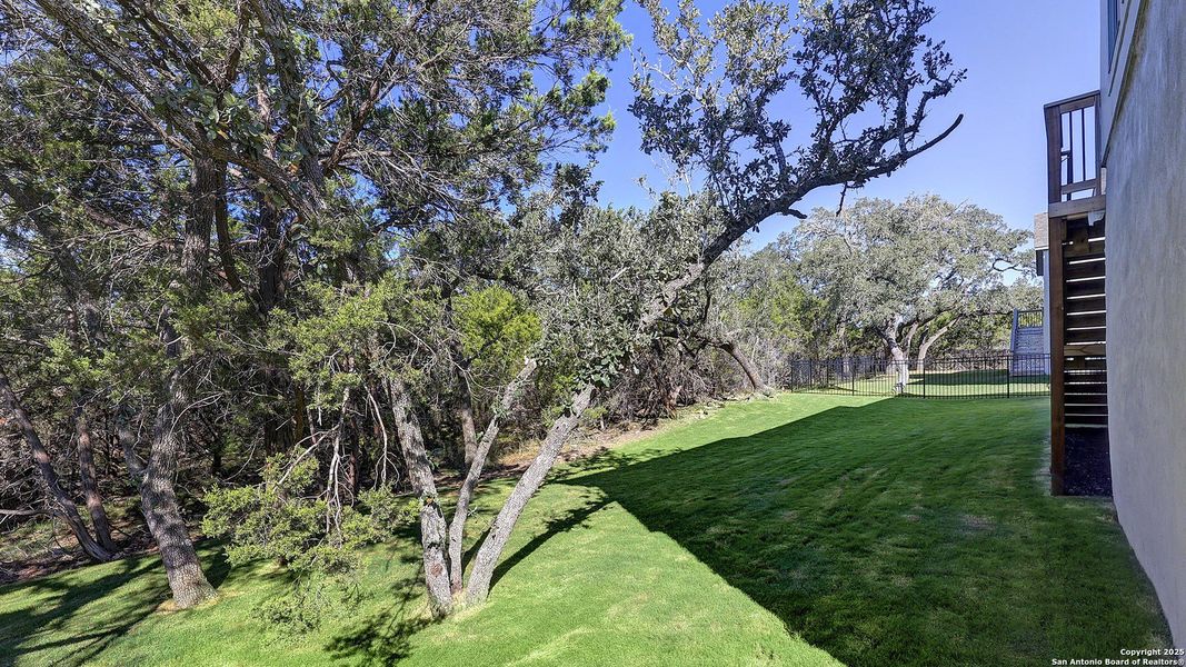 Image 30 of a home in Esperanza 80'. Image 30 of a home in Esperanza 80'.