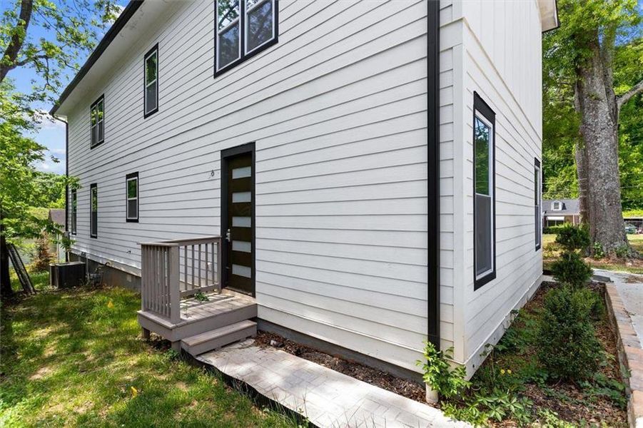 Exterior details and patio area of a home in , Atlanta (Image 26).
