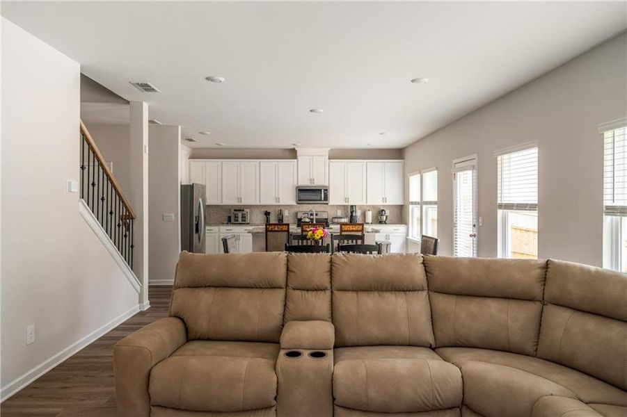 Furnished interior view inside a new home in Creekside at Oxford Park, Fairburn (Image 14). Furnished interior view inside a new home in Creekside at Oxford Park, Fairburn (Image 14).