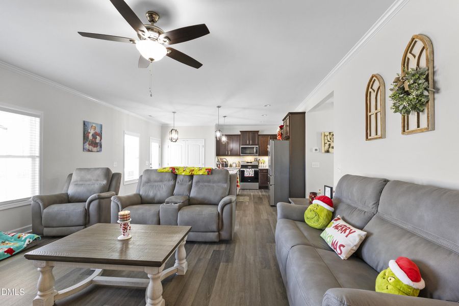 191_hazelwood_road_living_7 191_hazelwood_road_living_7