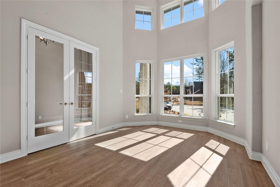 Spacious, unfurnished interior of a new home in , Conroe (Image 33). Spacious, unfurnished interior of a new home in , Conroe (Image 33).