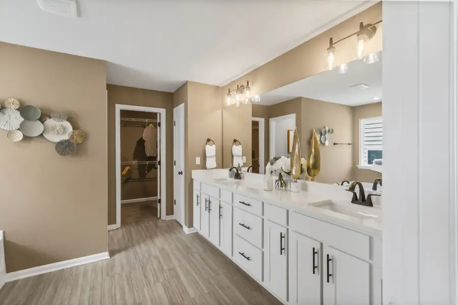 Furnished interior view inside a new home in Bridgeport Single Family Homes, Greenville (Image 29).