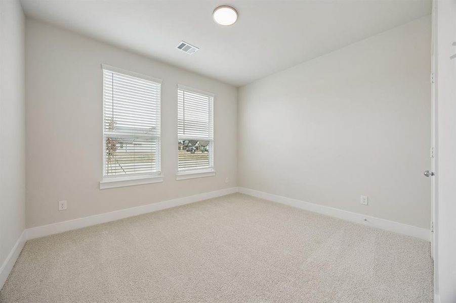 Spacious, unfurnished interior of a new home in Hadley Farms, Godley (Image 18).