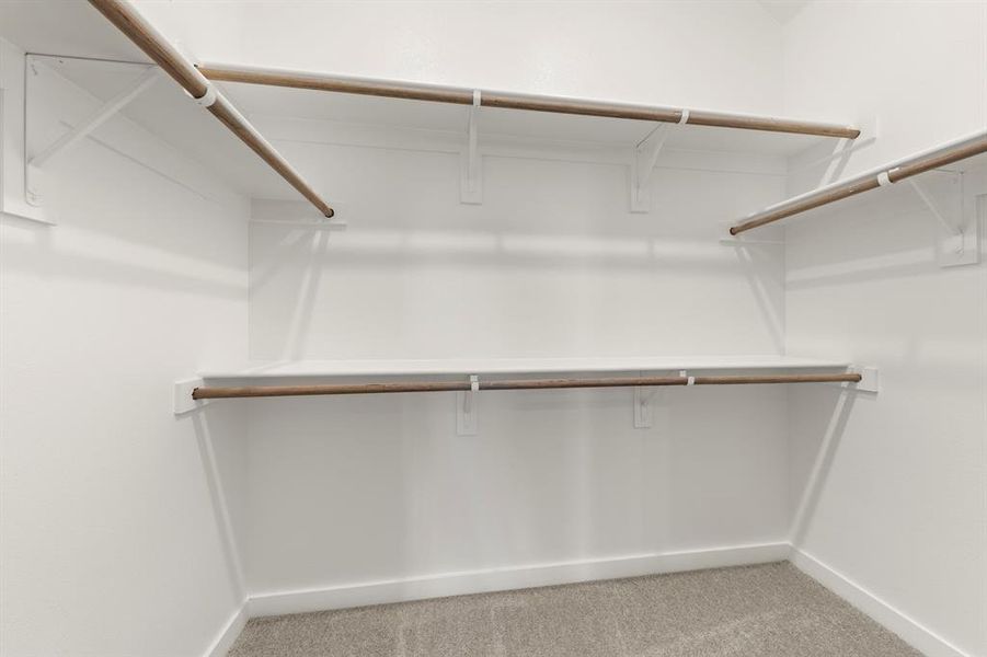 24. 5941 Laurel Lake - Closet