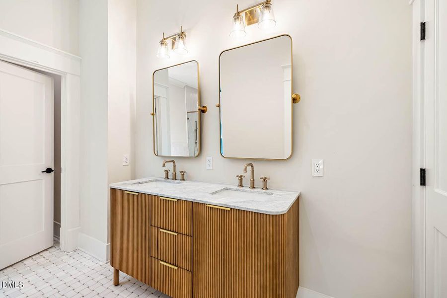 Primary BA double vanity