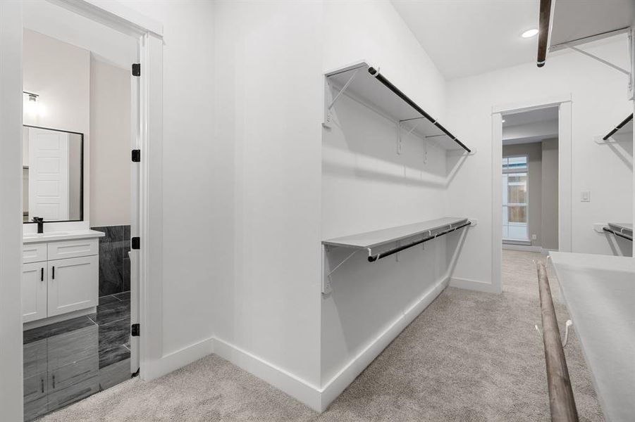 Walk- in closet