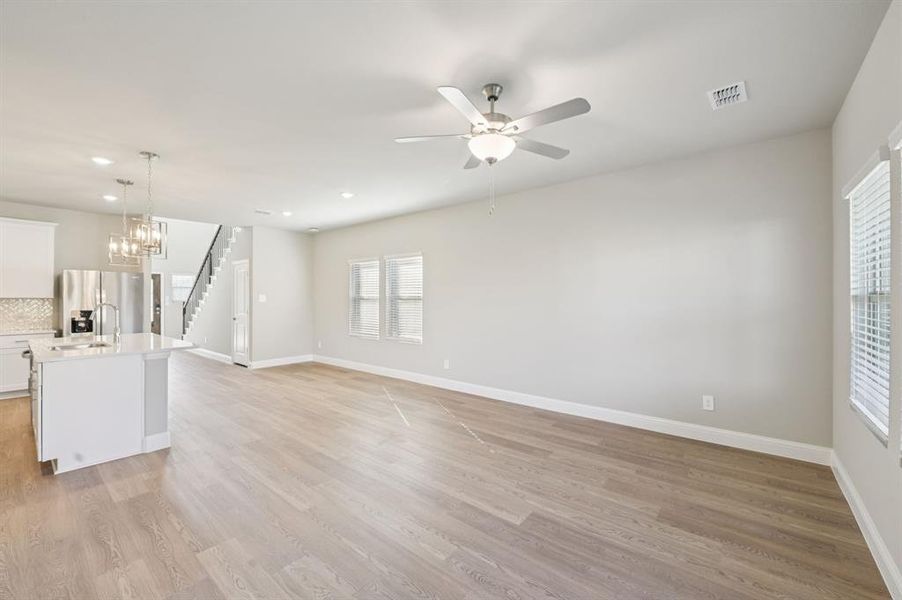 Spacious, unfurnished interior of a new home in Simpson Crossing - Spring Series, McKinney (Image 32).