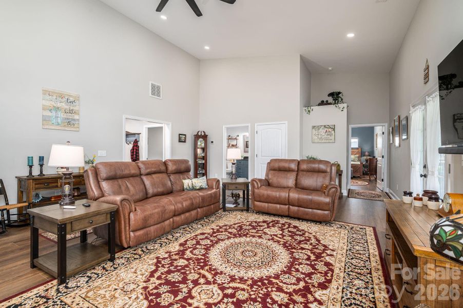 Furnished interior view inside a new home in , Lincolnton (Image 9).