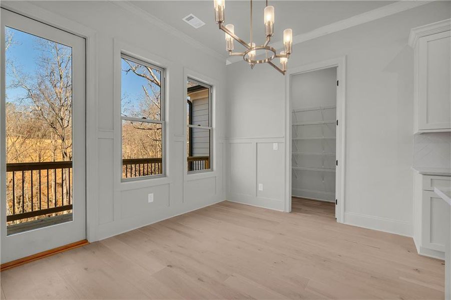 Spacious, unfurnished interior of a new home in , Gainesville (Image 35).