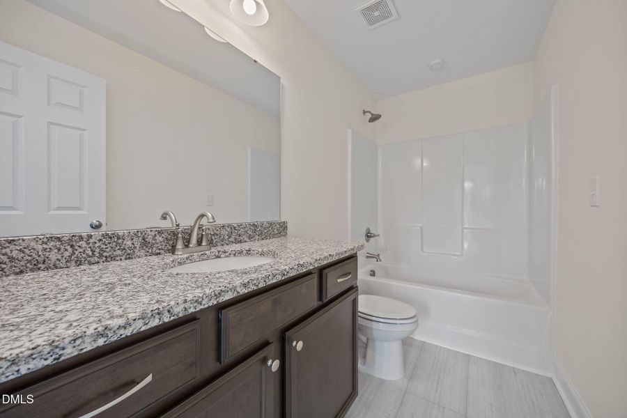 53-web-or-mls-IMG_1333 53-web-or-mls-IMG_1333