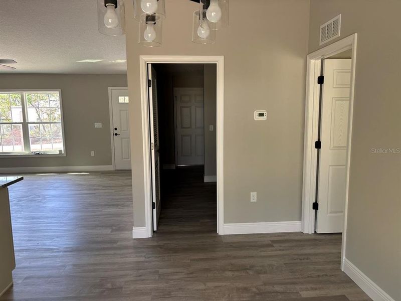 Spacious, unfurnished interior of a new home in , Dunnellon (Image 23).
