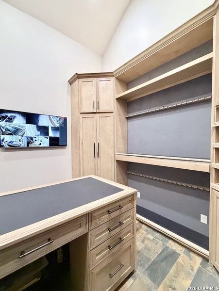 Furnished interior view inside a new home in , Bandera (Image 16).