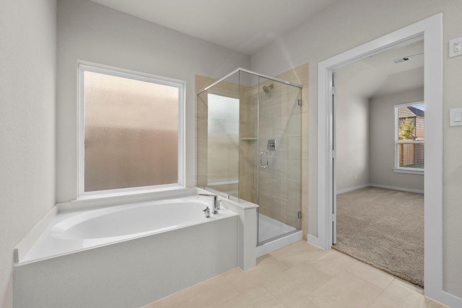 Furnished interior view inside a new home in Barton Creek Ranch, Conroe (Image 9).