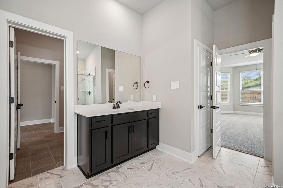 Furnished interior view inside a new home in Sagebrooke - Classic Series, San Antonio (Image 9).