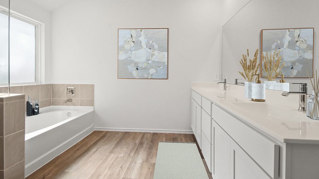 Furnished interior view inside a new home in East Williams Cove, Conroe (Image 6).