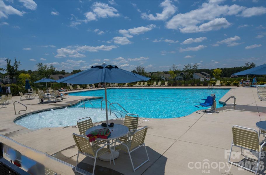 Community amenities in , Sherrills Ford (Image 31).