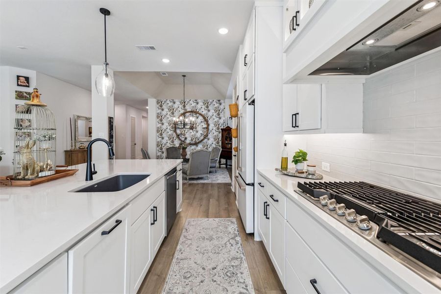 Furnished interior view inside a new home in Pine Trails, Tomball (Image 21). Furnished interior view inside a new home in Pine Trails, Tomball (Image 21).