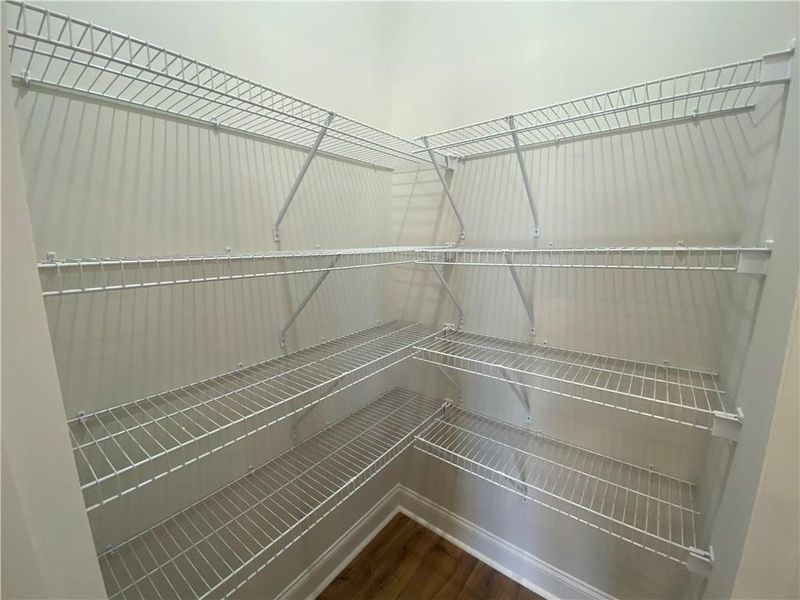 Spacious, unfurnished interior of a new home in , Jefferson (Image 32).