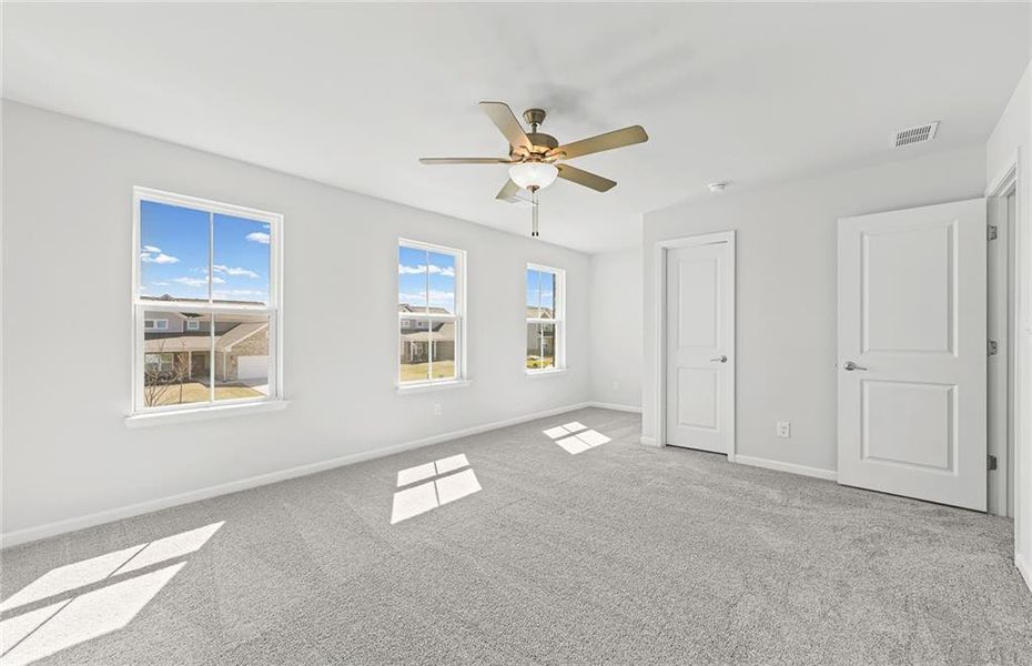 Spacious, unfurnished interior of a new home in Anderson Point, McDonough (Image 11).