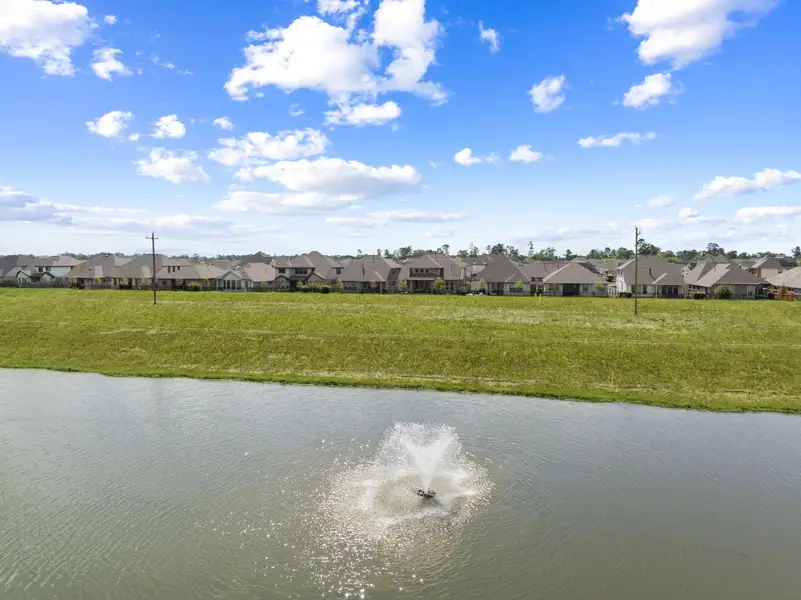 Water feature at lake just behind the home.
