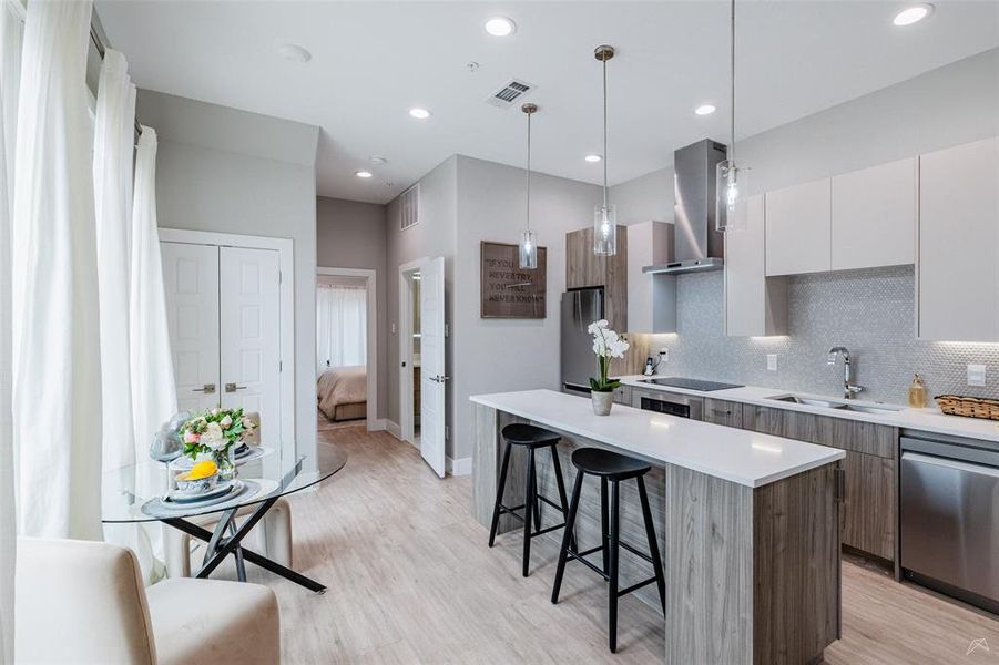 Furnished interior view inside a new home in , Fort Worth (Image 4).