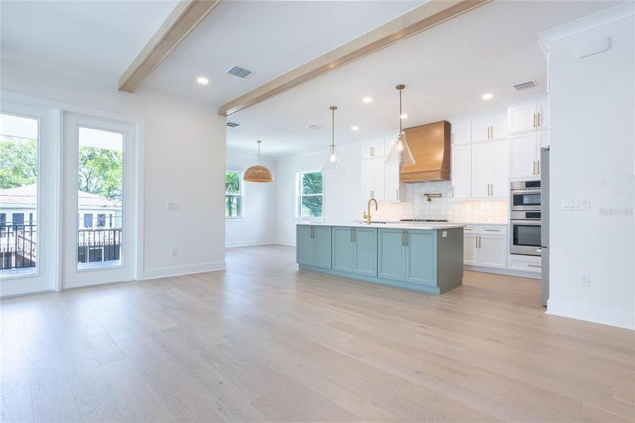 Furnished interior view inside a new home in , St. Petersburg (Image 14).