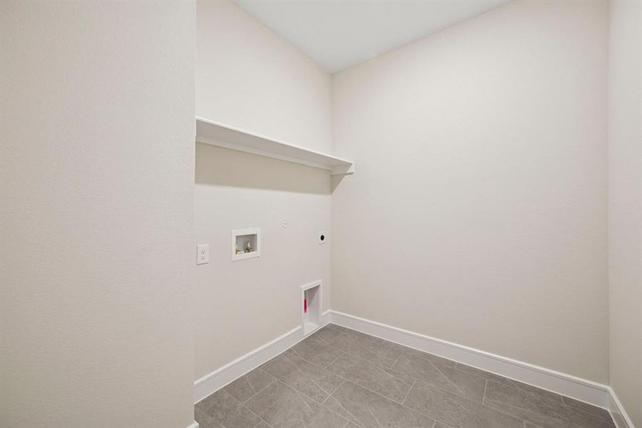 Spacious, unfurnished interior of a new home in Elevon, Lavon (Image 21). Spacious, unfurnished interior of a new home in Elevon, Lavon (Image 21).