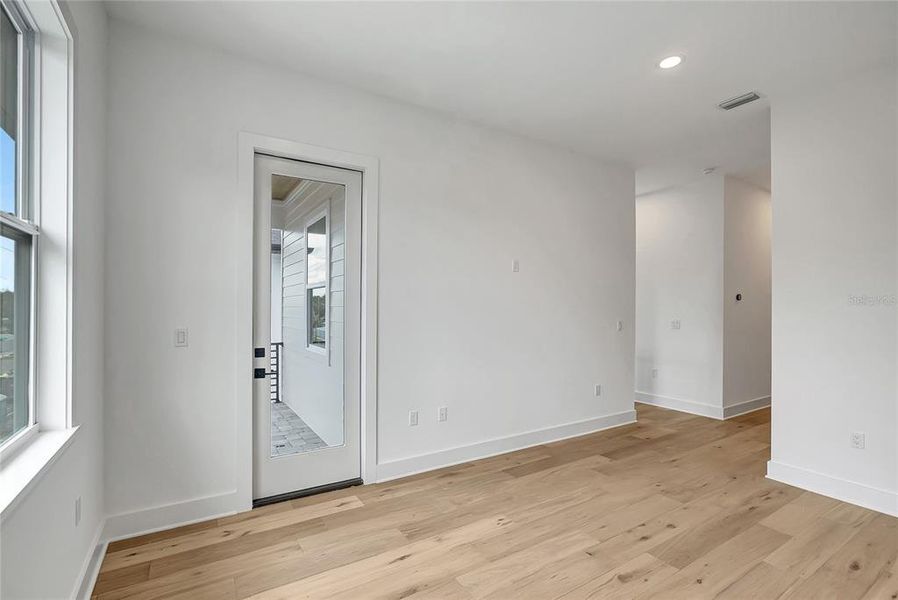 Spacious, unfurnished interior of a new home in , Tampa (Image 22). Spacious, unfurnished interior of a new home in , Tampa (Image 22).