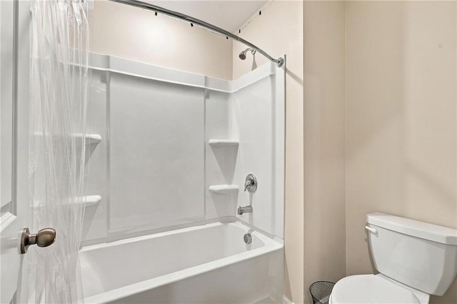Furnished interior view inside a new home in Heritage Point, Hampton (Image 27).