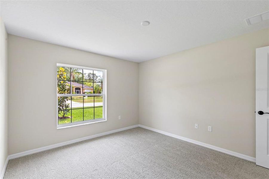 Spacious, unfurnished interior of a new home in , Palm Coast (Image 18).