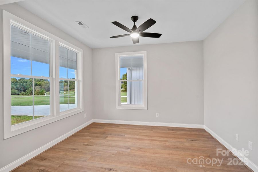 Spacious, unfurnished interior of a new home in , Harmony (Image 21).