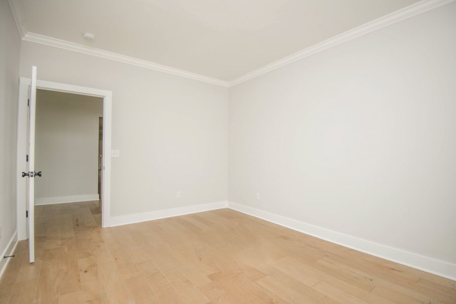 *Photo of Example Home. Selections and finishes may vary.