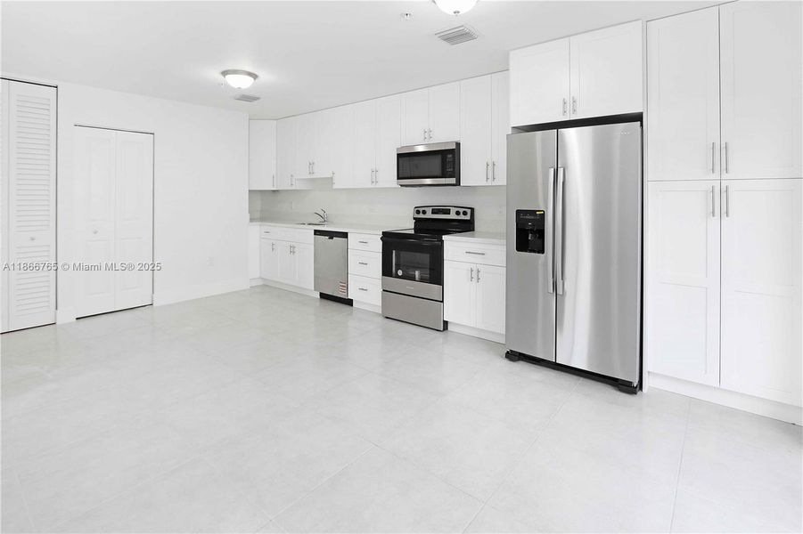 Image 39 of a home in .